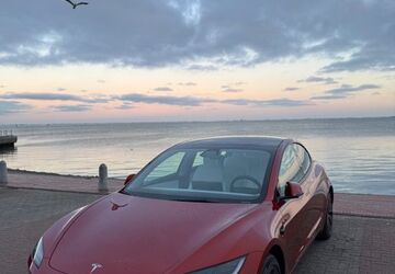 Tesla Model 3 28.934 km 39.500 &euro; Hannover 30629