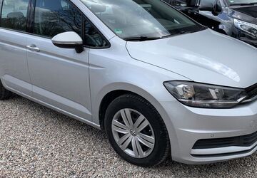 VW Touran 86.500 km 17.250 &euro; Bad Münder am Deister 31848