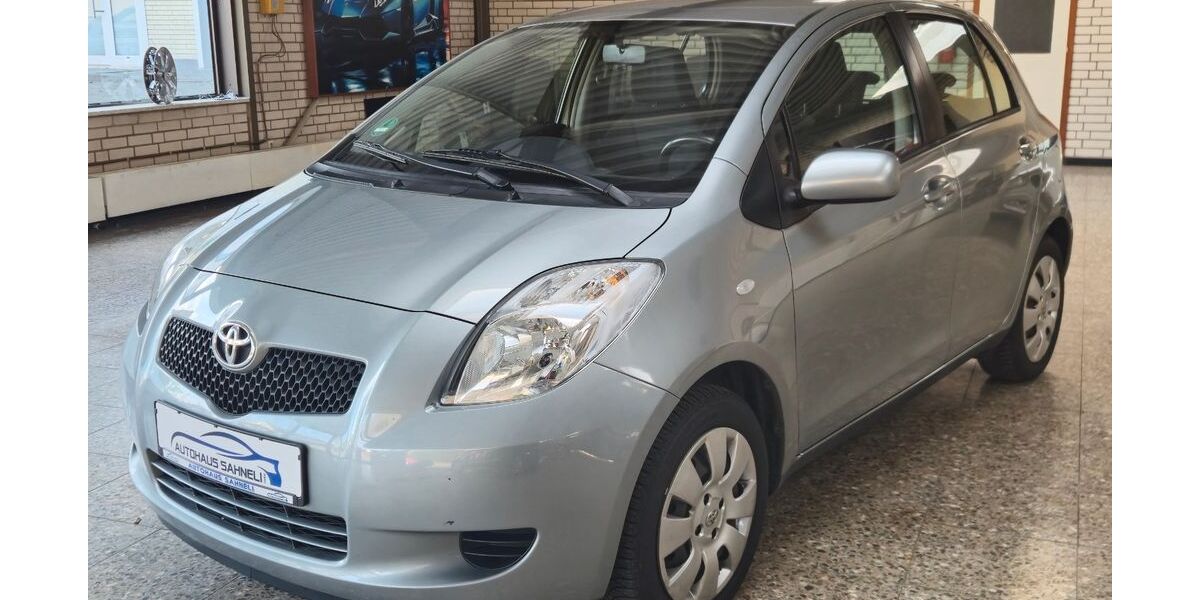 Toyota Yaris 165.200 km 2.990 &euro; Rodenberg 31552