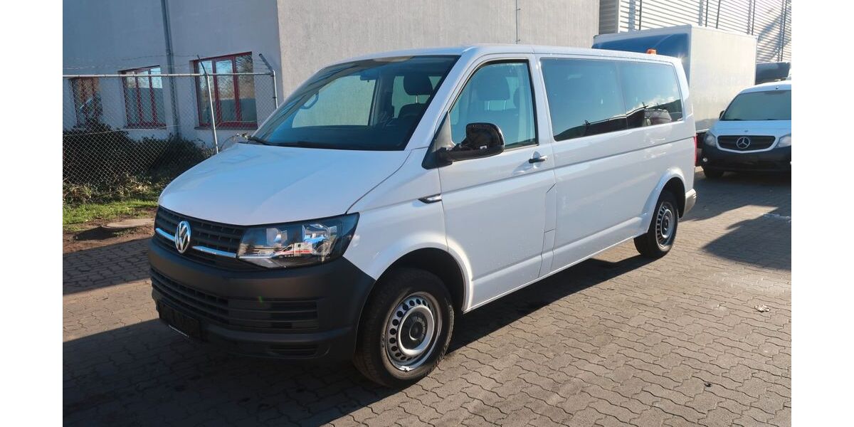 VW T6 Transporter 113.781 km 22.300 &euro; Hannover 30179