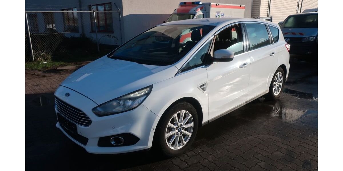 Ford S-Max 234.712 km 7.500 &euro; Hannover 30179