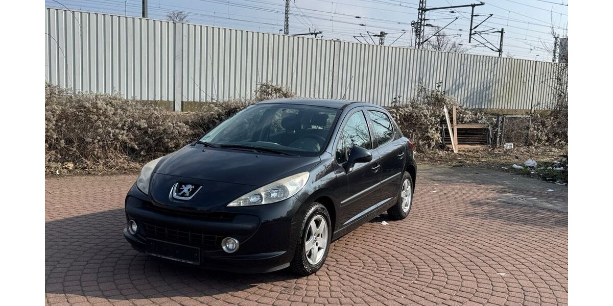 Peugeot 207 180.000 km 2.699 &euro; Laatzen 30880