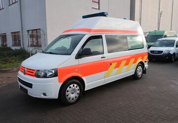 VW T5 Transporter 246.219 km 11.900 &euro; Hannover 30179