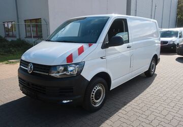 VW T6 Transporter 243.022 km 12.300 &euro; Hannover 30179