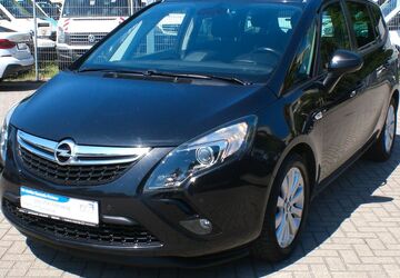 Opel Zafira Tourer 158.654 km 5.900 &euro; Hannover 30179