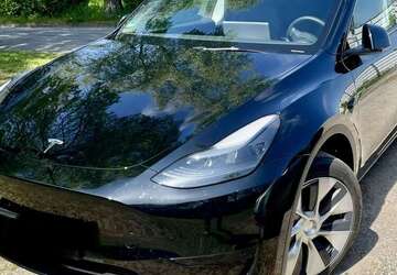 Tesla Model Y 128.600 km 28.500 &euro; Lehrte, Stadt 31275