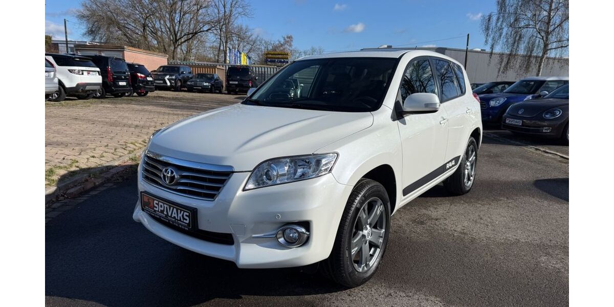 Toyota RAV 4 157.000 km 12.100 &euro; Hannover 30179