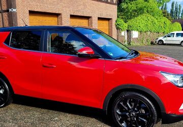 SsangYong Tivoli 65.817 km 9.999 &euro; Isernhagen 30916