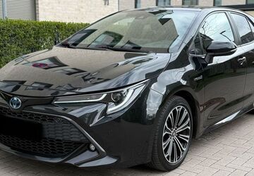 Toyota Corolla 85.000 km 17.999 &euro; Hannover 30179