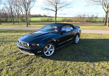 Ford Mustang 183.000 km 12.000 &euro; Neustadt 31535