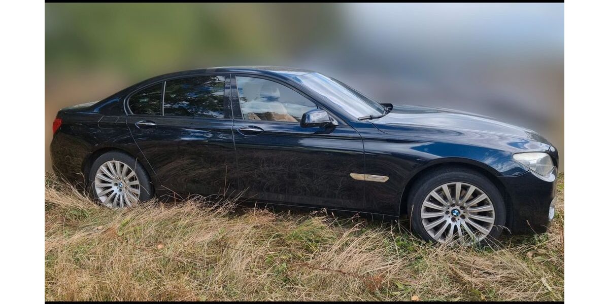 BMW 730 276.616 km 9.500 &euro; Lauenau 31867