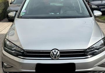 VW Golf 35.000 km 15.999 &euro; Hannover 30179