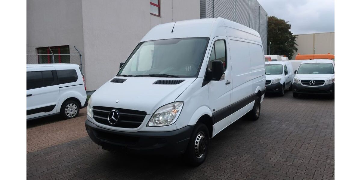 Mercedes-Benz Sprinter 176.561 km 7.900 &euro; Hannover 30179