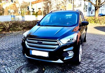 Ford Kuga 64.000 km 15.500 &euro; Hannover 30451