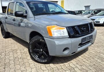 Nissan Titan 203.000 km 9.900 &euro; Garbsen/ Hannover 30827