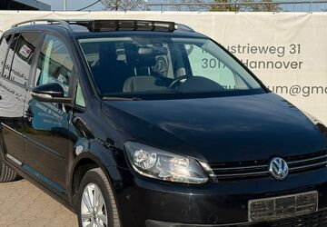 VW Touran 211.000 km 7.490 &euro; Hannover 30179