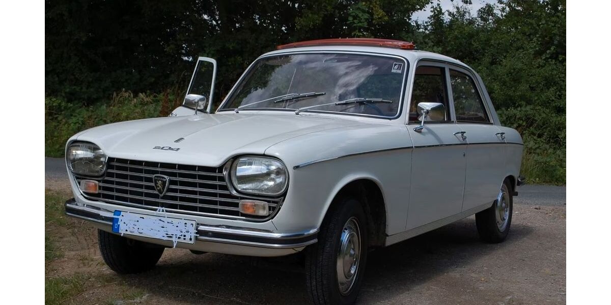 Peugeot 204 15.600 km 6.500 &euro; Wennigsen (Deister) (Bredenbeck) 30974