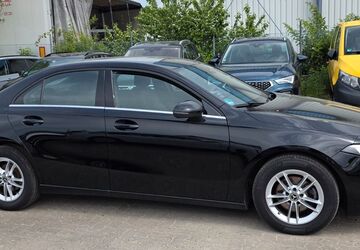 Mercedes-Benz A 180 164.256 km 14.180 &euro; Garbsen 30827