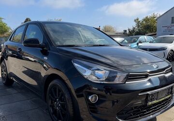 Kia Rio 73.000 km 11.999 &euro; Hannover 30163