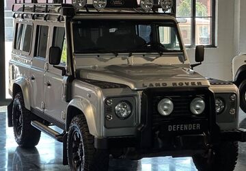 Land Rover Defender 31.690 km 76.500 &euro; Stadthagen 31655