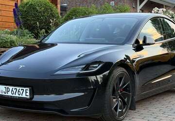 Tesla Model 3 167.000 km 39.990 &euro; Barsinghaunsen 30890