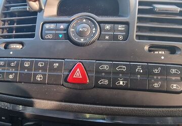 Mercedes-Benz Viano 303.000 km 9.000 &euro; Sarstedt 31157