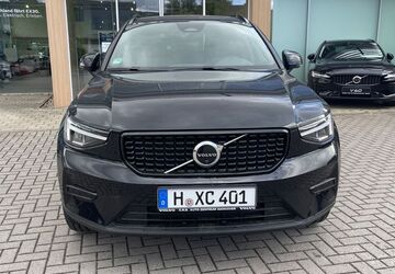 Volvo XC40 6.000 km 38.300 &euro; Hannover 30179