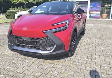 Toyota C-HR 2.250 km 38.490 &euro; Stadthagen 31655