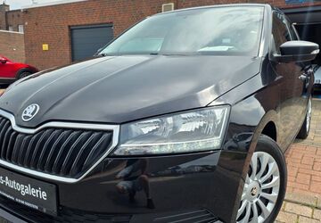 Skoda Fabia 93.000 km 7.990 &euro; Garbsen 30827
