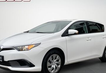 Toyota Auris 112.900 km 9.850 &euro; Hannover 30177