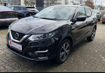 Nissan Qashqai 81.800 km 16.980 &euro; Hannover 30659