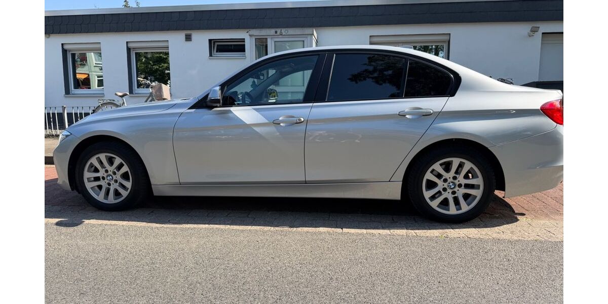 BMW 320 189.000 km 11.000 &euro; Hannover 30179