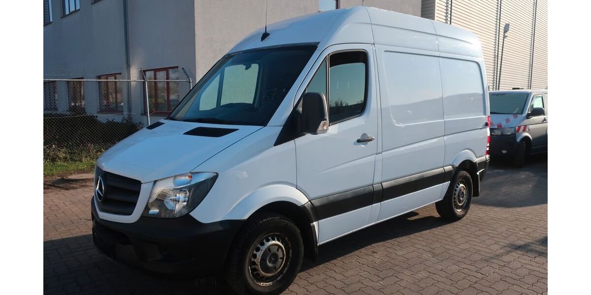 Mercedes-Benz Sprinter 220.196 km 12.900 &euro; Hannover 30179