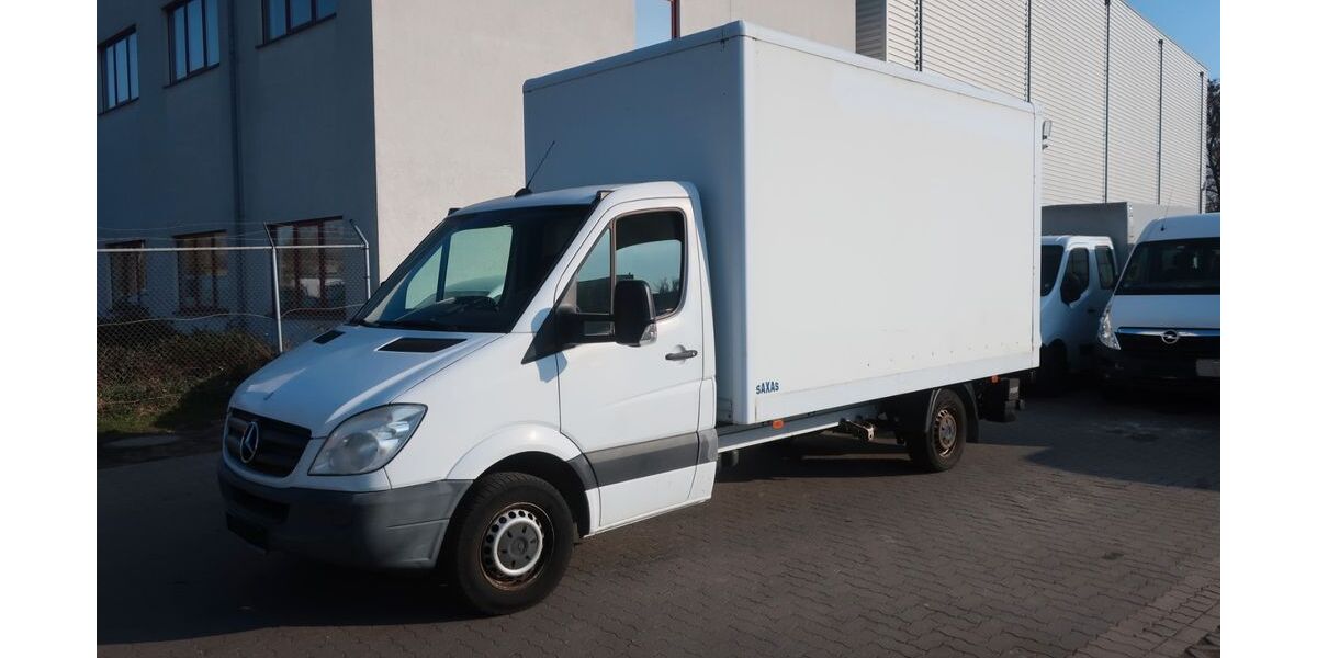 Mercedes-Benz Sprinter 305.130 km 12.300 &euro; Hannover 30179