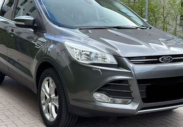 Ford Kuga 55.000 km 12.599 &euro; Hannover 30179