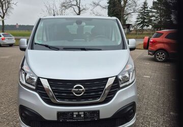 Nissan NV300 160.000 km 17.900 &euro; Wedemark OT Berkhof 30900