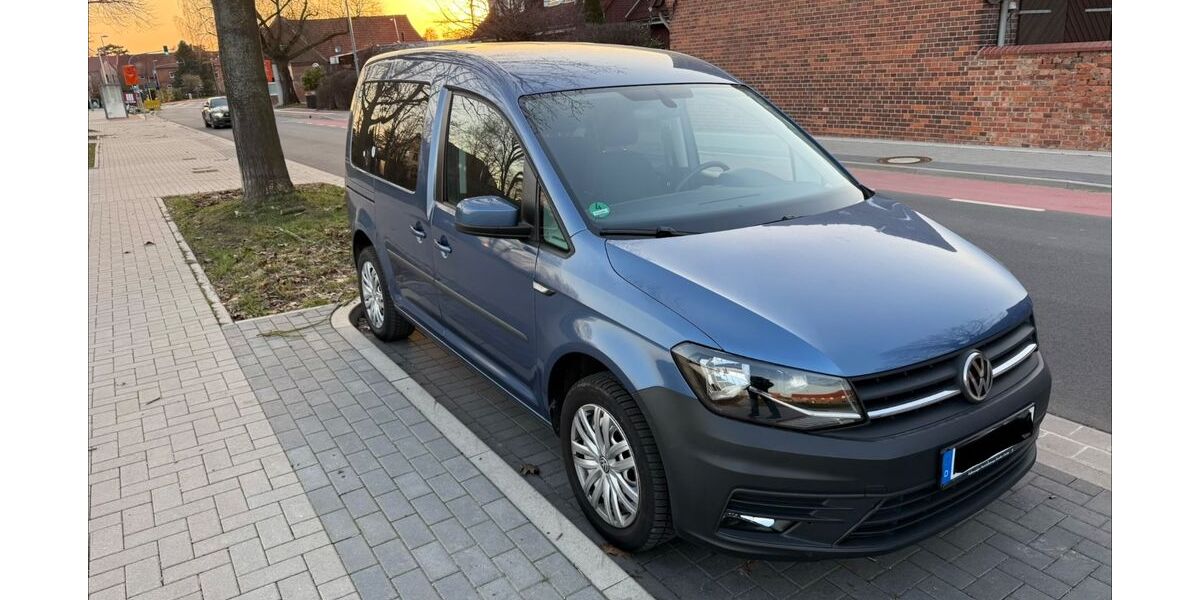 VW Caddy 64.500 km 14.990 &euro; Isernhagen 30916