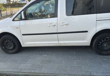 VW Caddy 218.800 km 7.300 &euro; Hannover 30629