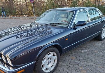 Jaguar XJ 173.296 km 10.800 &euro; Hemmingen 30966