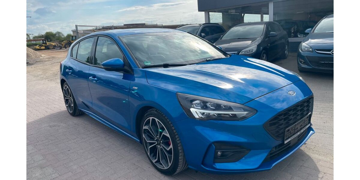 Ford Focus 93.000 km 13.290 &euro; Neustadt am Rübenberge bei Hannover 31535