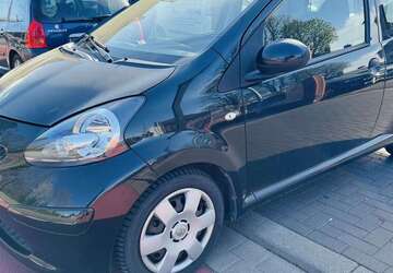 Toyota Aygo 85.000 km 3.250 &euro; Hannover 30455