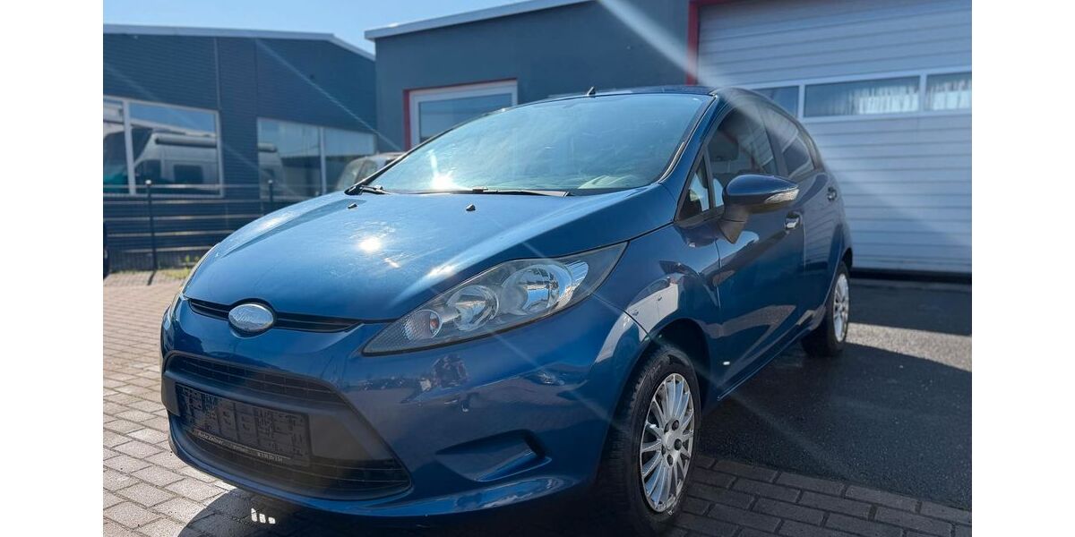 Ford Fiesta 90.000 km 4.300 &euro; Garbsen 30827