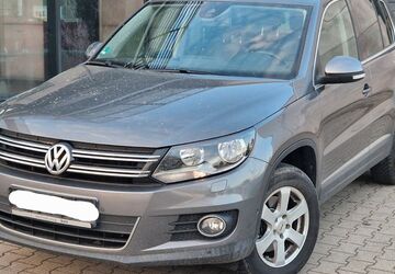 VW Tiguan 235.000 km 6.999 &euro; Hannover 30657