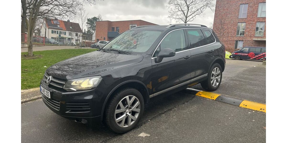 VW Touareg 316.000 km 10.500 &euro; Hannover 30659