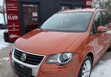 VW Touran 208.500 km 3.800 &euro; Neustadt 31535