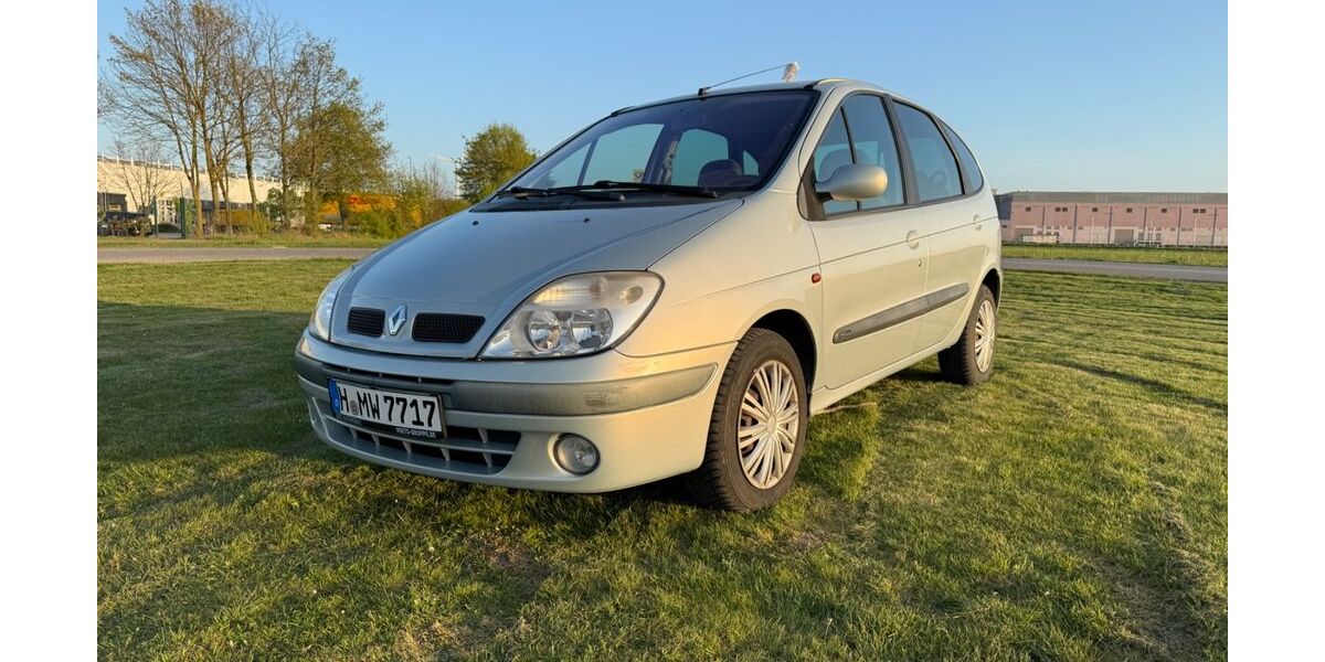 Renault Scenic 96.980 km 1.490 &euro; Pattensen 30982