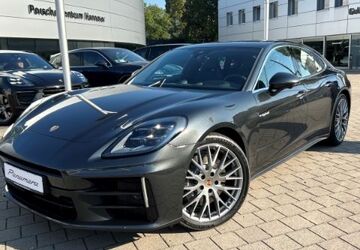 Porsche Panamera 11.900 km 125.900 &euro; Hannover 30177