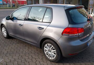 VW Golf 148.000 km 5.199 &euro; Laatzen 30880