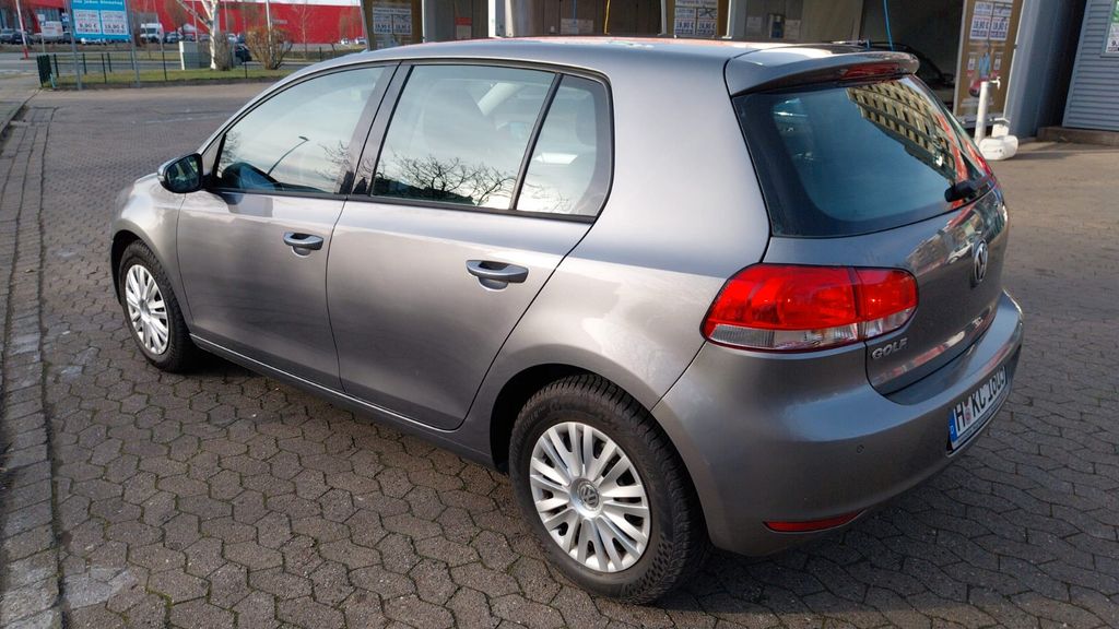 VW Golf 148.000 km 5.199 &euro; Laatzen 30880