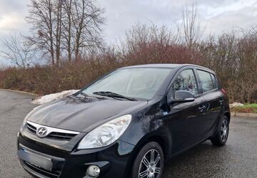Hyundai i20 102.000 km 4.699 &euro; Hannover 30453